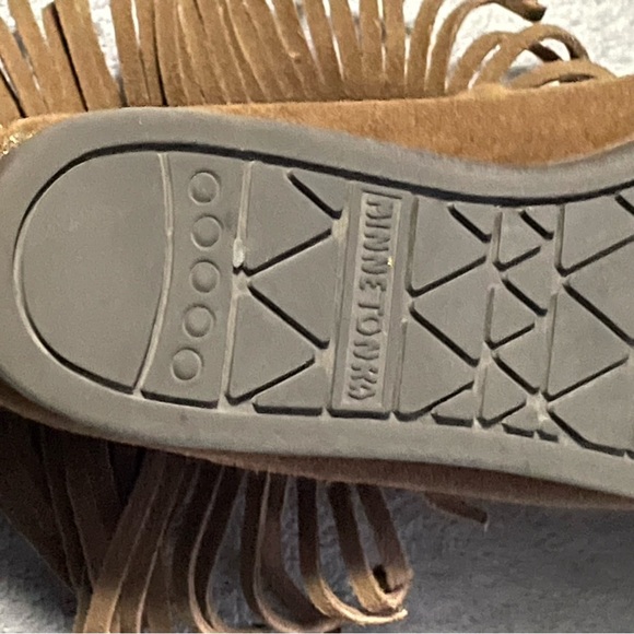Minnetonka vintage suede fringe ankle booties size 7 brown - Picture 5 of 9